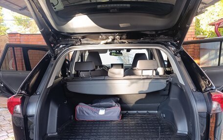 Toyota RAV4, 2021 год, 3 300 000 рублей, 10 фотография