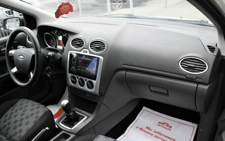 Ford Focus II рестайлинг, 2006 год, 399 000 рублей, 15 фотография