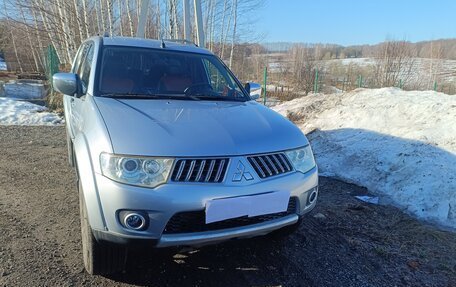 Mitsubishi Pajero Sport II рестайлинг, 2012 год, 1 500 000 рублей, 3 фотография