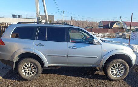 Mitsubishi Pajero Sport II рестайлинг, 2012 год, 1 500 000 рублей, 6 фотография