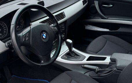 BMW 3 серия, 2010 год, 1 000 000 рублей, 11 фотография