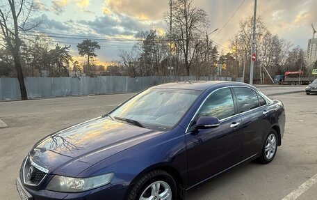 Honda Accord VII рестайлинг, 2005 год, 800 000 рублей, 2 фотография