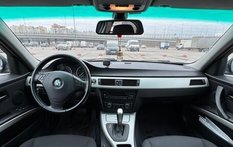 BMW 3 серия, 2010 год, 1 000 000 рублей, 9 фотография