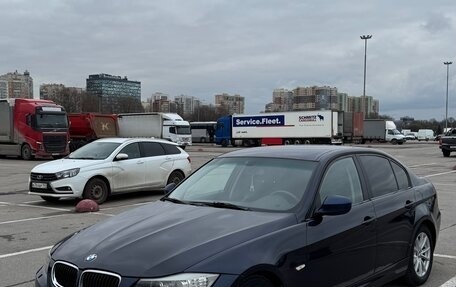 BMW 3 серия, 2010 год, 1 000 000 рублей, 2 фотография