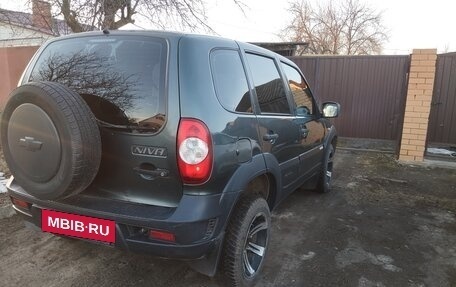 Chevrolet Niva I рестайлинг, 2017 год, 495 000 рублей, 4 фотография
