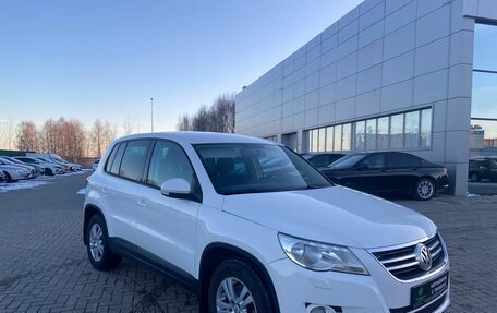 Volkswagen Tiguan I, 2009 год, 790 000 рублей, 2 фотография