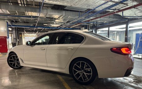 BMW 5 серия, 2022 год, 5 450 000 рублей, 8 фотография