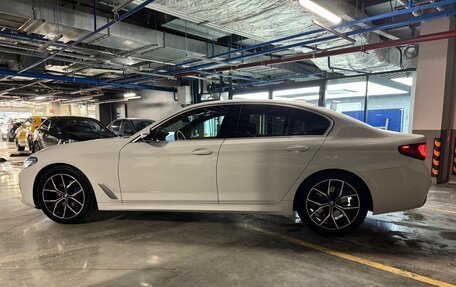 BMW 5 серия, 2022 год, 5 450 000 рублей, 13 фотография