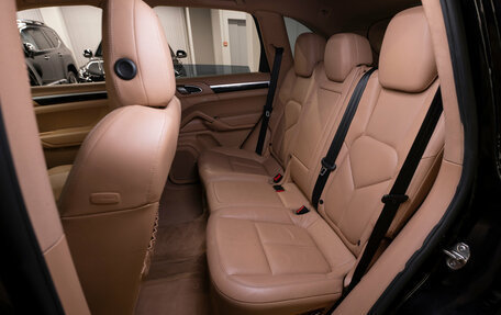 Porsche Cayenne III, 2011 год, 2 270 000 рублей, 13 фотография