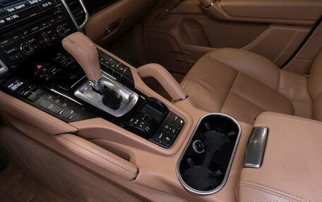 Porsche Cayenne III, 2011 год, 2 270 000 рублей, 15 фотография