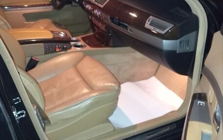 BMW 7 серия, 2007 год, 1 560 000 рублей, 17 фотография