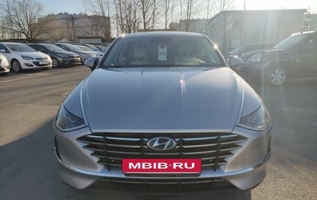 Hyundai Sonata VIII, 2019 год, 1 999 000 рублей, 2 фотография