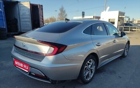 Hyundai Sonata VIII, 2019 год, 1 999 000 рублей, 5 фотография