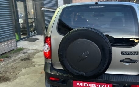 Chevrolet Niva I рестайлинг, 2012 год, 650 000 рублей, 14 фотография