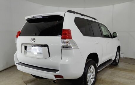 Toyota Land Cruiser Prado 150 рестайлинг 2, 2012 год, 2 699 000 рублей, 7 фотография