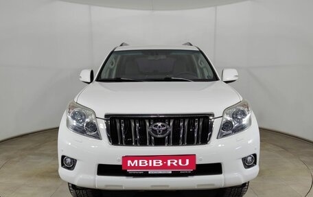 Toyota Land Cruiser Prado 150 рестайлинг 2, 2012 год, 2 699 000 рублей, 2 фотография