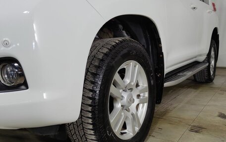 Toyota Land Cruiser Prado 150 рестайлинг 2, 2012 год, 2 699 000 рублей, 27 фотография