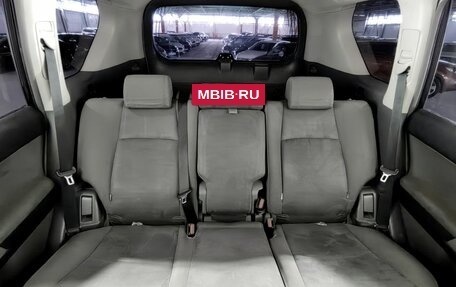 Toyota Land Cruiser Prado 150 рестайлинг 2, 2012 год, 2 699 000 рублей, 16 фотография