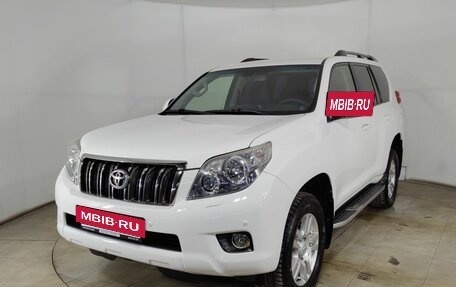 Toyota Land Cruiser Prado 150 рестайлинг 2, 2012 год, 2 699 000 рублей, 3 фотография