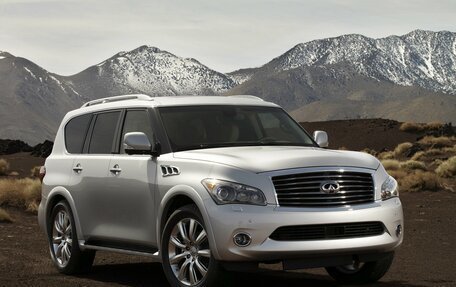 Infiniti QX56, 2011 год, 1 800 000 рублей, 1 фотография
