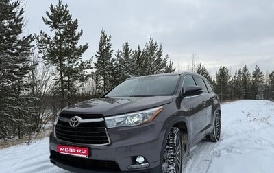Toyota Highlander III, 2013 год, 2 800 000 рублей, 1 фотография