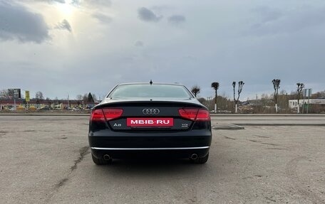 Audi A8, 2011 год, 3 100 000 рублей, 14 фотография