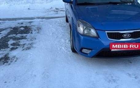 KIA Rio II, 2011 год, 620 000 рублей, 2 фотография