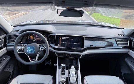 Volkswagen Teramont I, 2026 год, 5 043 000 рублей, 10 фотография