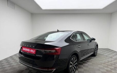 Skoda Superb III рестайлинг, 2025 год, 3 370 000 рублей, 5 фотография