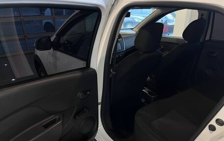 Renault Logan II, 2020 год, 1 193 000 рублей, 23 фотография