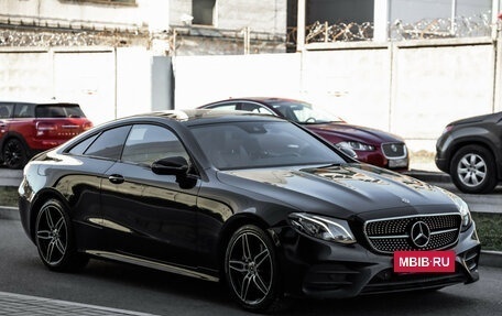 Mercedes-Benz E-Класс, 2017 год, 2 949 000 рублей, 4 фотография