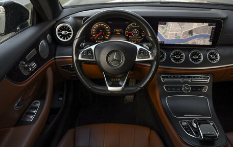 Mercedes-Benz E-Класс, 2017 год, 2 949 000 рублей, 13 фотография