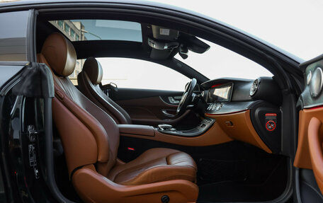 Mercedes-Benz E-Класс, 2017 год, 2 949 000 рублей, 29 фотография