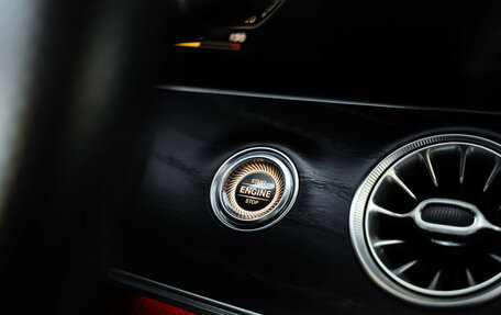 Mercedes-Benz E-Класс, 2017 год, 2 949 000 рублей, 22 фотография