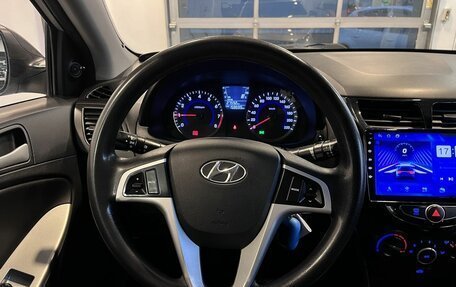 Hyundai Solaris II рестайлинг, 2011 год, 650 000 рублей, 10 фотография