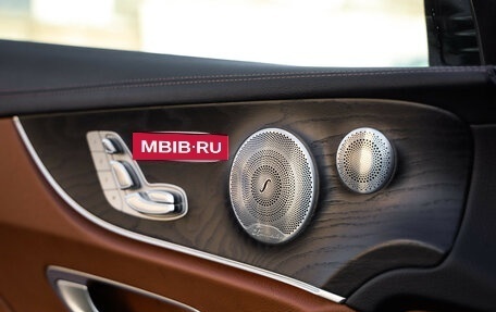 Mercedes-Benz E-Класс, 2017 год, 2 949 000 рублей, 26 фотография