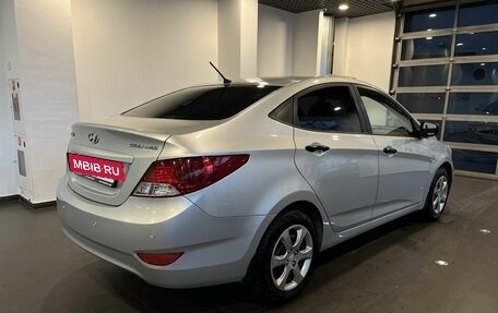 Hyundai Solaris II рестайлинг, 2011 год, 650 000 рублей, 3 фотография