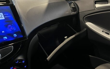 Hyundai Solaris II рестайлинг, 2011 год, 650 000 рублей, 28 фотография