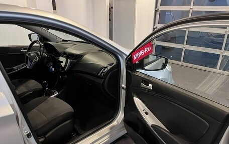 Hyundai Solaris II рестайлинг, 2011 год, 650 000 рублей, 25 фотография