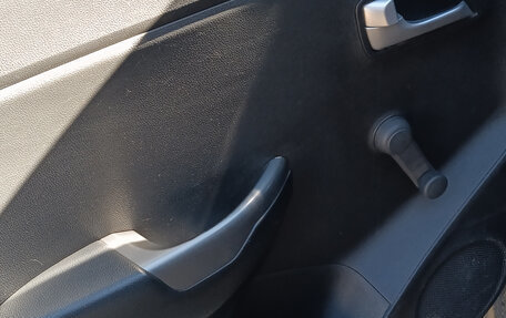 KIA Rio III рестайлинг, 2015 год, 600 000 рублей, 13 фотография