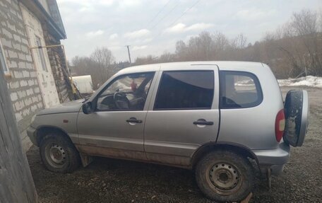 Chevrolet Niva I рестайлинг, 2005 год, 245 000 рублей, 3 фотография