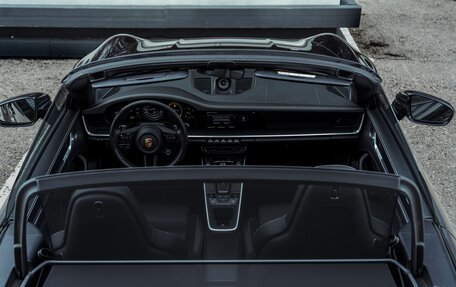 Porsche 911, 2024 год, 32 500 000 рублей, 14 фотография