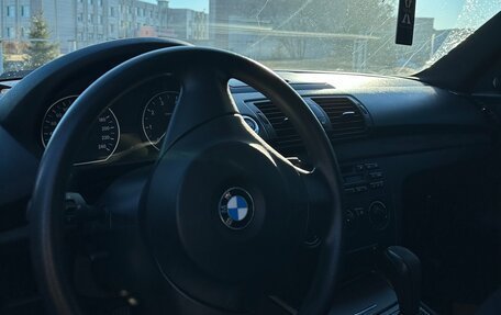 BMW 1 серия, 2011 год, 850 000 рублей, 6 фотография