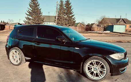 BMW 1 серия, 2011 год, 850 000 рублей, 3 фотография