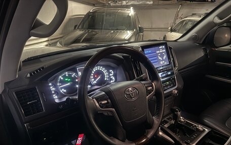 Toyota Land Cruiser 200, 2016 год, 7 200 000 рублей, 7 фотография