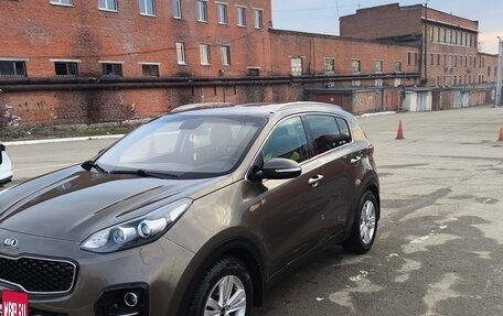 KIA Sportage IV рестайлинг, 2017 год, 1 550 000 рублей, 9 фотография