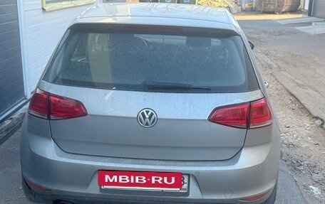 Volkswagen Golf VII, 2015 год, 900 000 рублей, 3 фотография