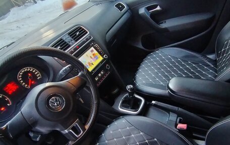 Volkswagen Polo VI (EU Market), 2012 год, 690 000 рублей, 10 фотография