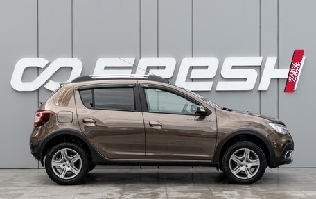 Renault Sandero II рестайлинг, 2021 год, 1 399 000 рублей, 5 фотография