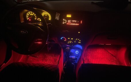 KIA Rio II, 2007 год, 450 000 рублей, 12 фотография